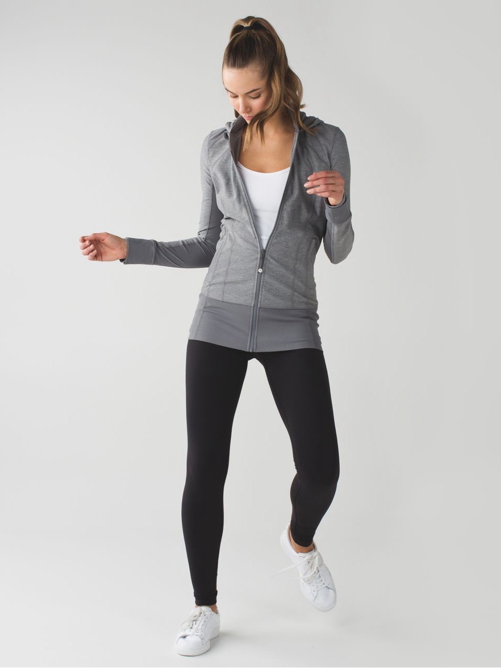 🍋🍋Lululemon Daily Practice Jacket heathered slate grey, guc, sz 10